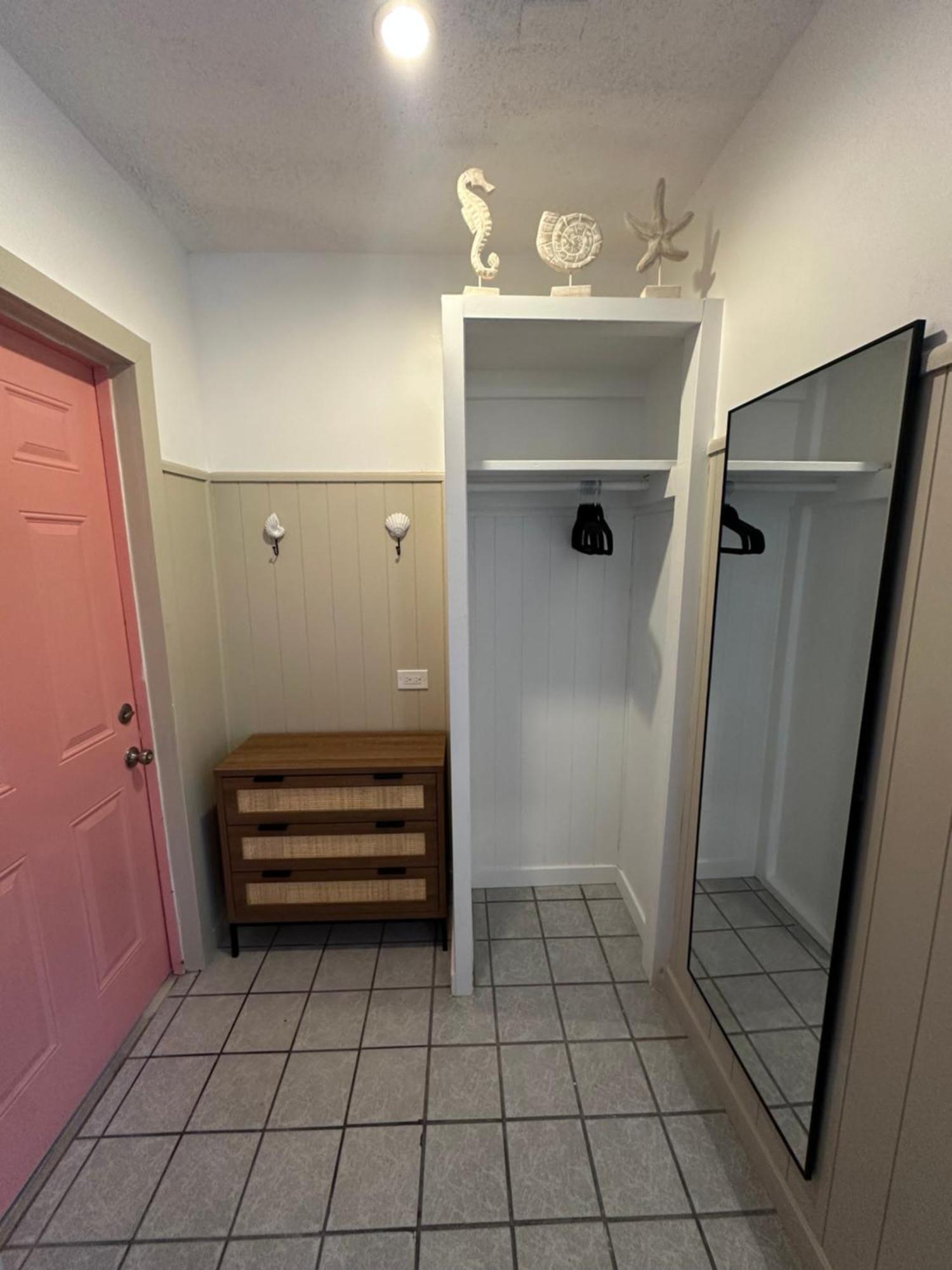 Arvilla Resort St. Pete Beach Bagian luar foto