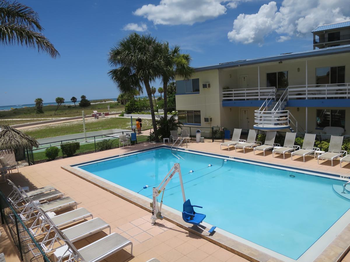 Arvilla Resort St. Pete Beach Bagian luar foto