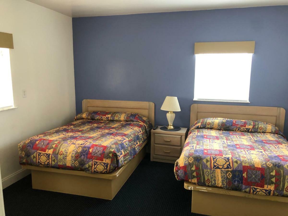 Arvilla Resort St. Pete Beach Bagian luar foto